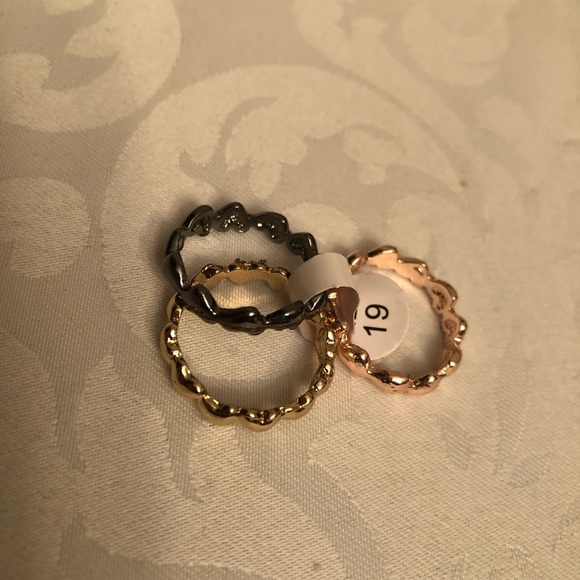 💜 Gold  Black Rose Gold Size 9/10 Heart Rings Set of 3 - Picture 7 of 11